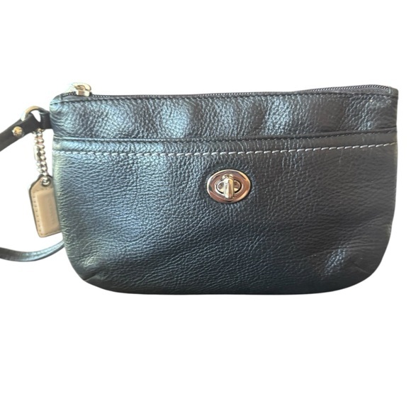 Coach Black Pebbled Leather Clutch Wristlet White Hangtag - Picture 1 of 12